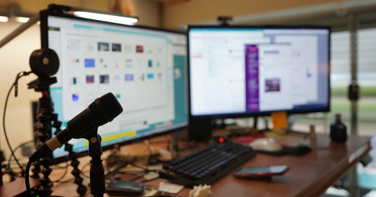 Crafting the Perfect Message: Guide to Simple Birthday Wishes for Friend